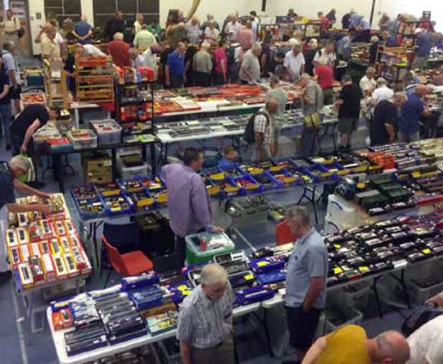 Toy train fans steam into Alresford model railway festival