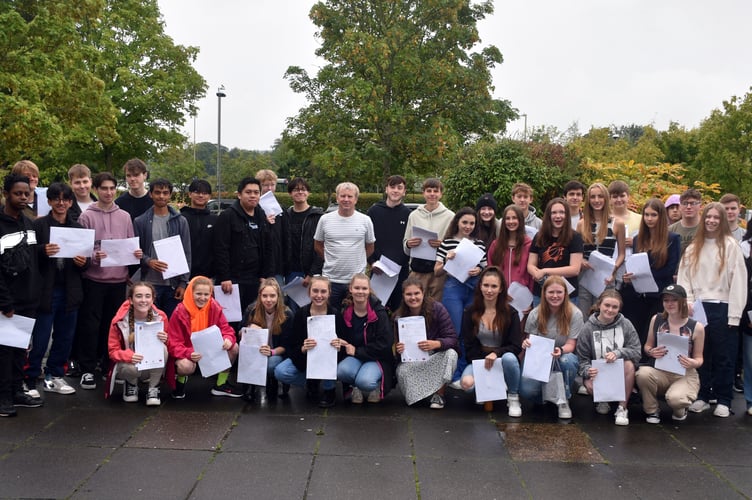 Eggar’s School pupils celebrate their GCSE results, August 25th 2022.