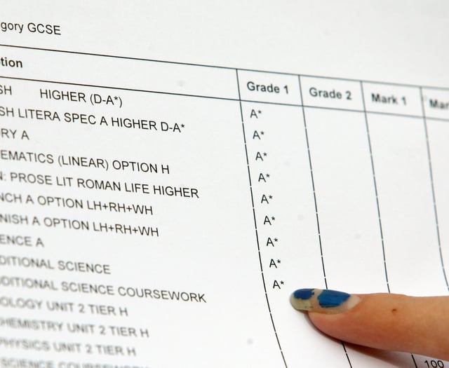 More than one in 20 East Hampshire workers have no qualifications