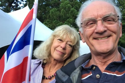 Farnham couple to celebrate golden anniversary over Coronation weekend
