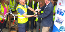 East Hampshire MP Damian Hinds opens new Alton Men's Shed