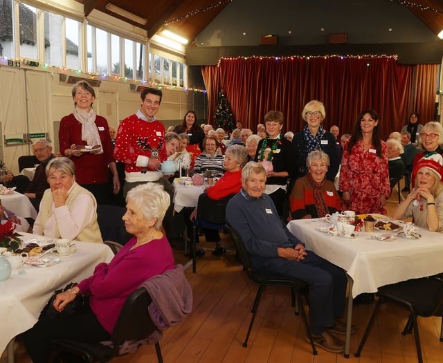 Rowledge folk treated to tea, treats and tinsel by new volunteer group