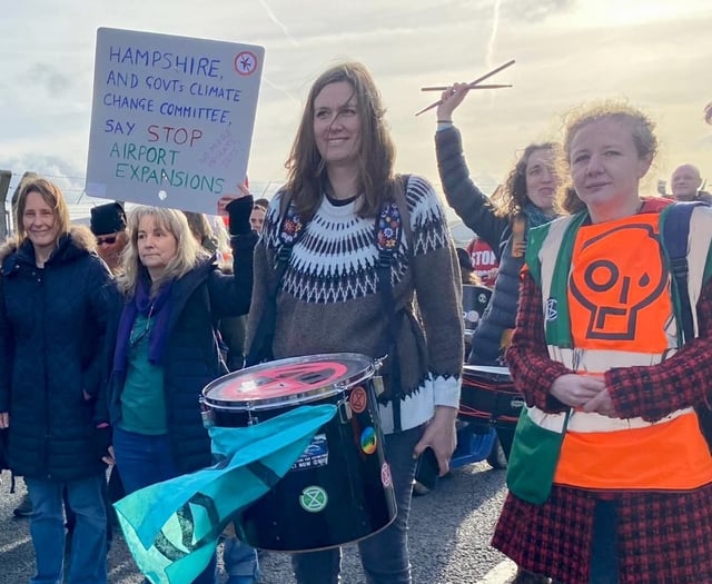 Petersfield and Liss locals join Greta for Farnborough Airport march