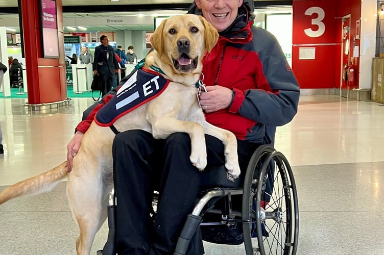 Allen Parton and ET at Crufts