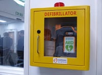 Bystander CPR and community defibs vital for saving lives, study finds