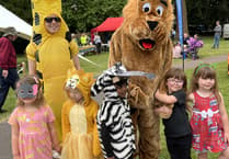 Town goes wild as Alton Lions give park a Safari makeover