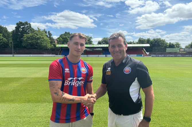 Kai Corbett (left) with Aldershot Town manager Tommy Widdrington (Photo: Aldershot Town FC)