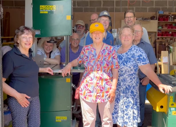 Alton Men's Shed Meet Lions